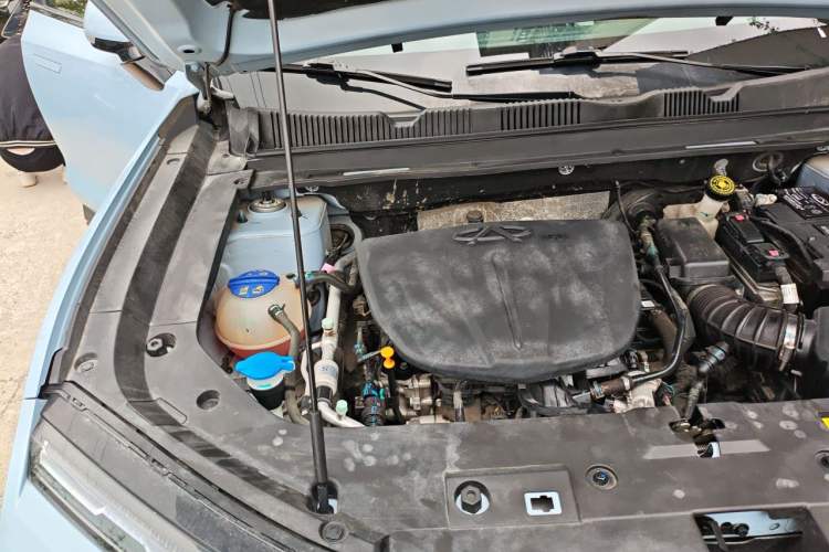 Used JETOUR Dashing 2022 1.6T DCT King SPORT Engine Bay Right