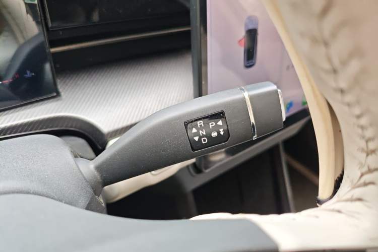 Used JETOUR Dashing 2022 1.6T DCT King SPORT Gear Lever