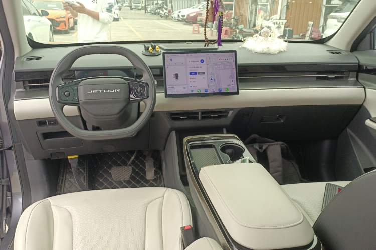 Used JETOUR Dashing 2022 1.6T DCT King PRO Center Console