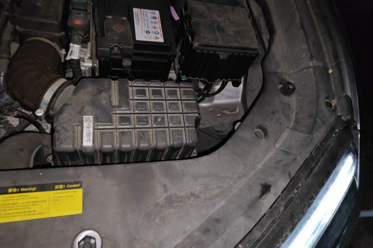 Used JETOUR Dashing 2022 1.6T DCT King SPORT Engine Bay Left
