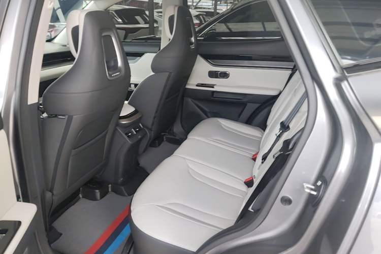 Used JETOUR Dashing 2022 1.6T DCT King PLUS Left Rear Seat