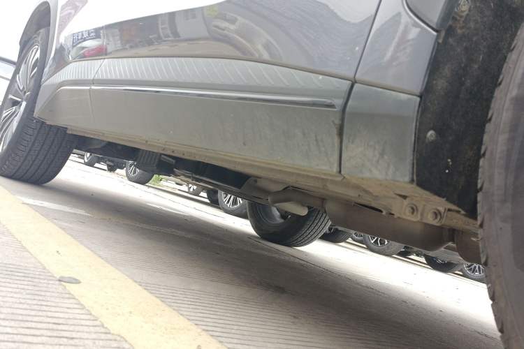Used JETOUR Dashing 2022 1.6T DCT King PRO Right Side Sill
