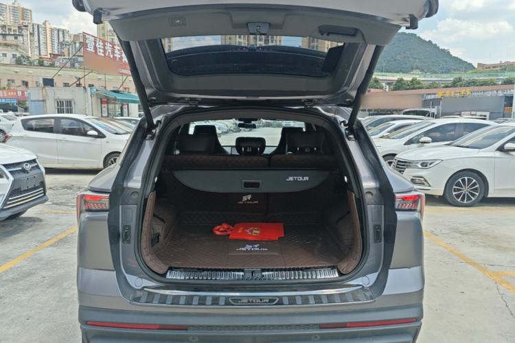 Used JETOUR Dashing 2022 1.6T DCT King SPORT Trunk