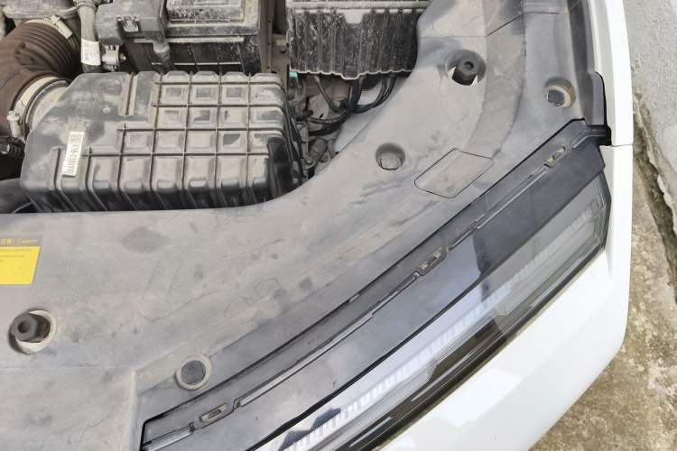 Used JETOUR Dashing 2022 1.6T DCT King SPORT Engine Bay Left