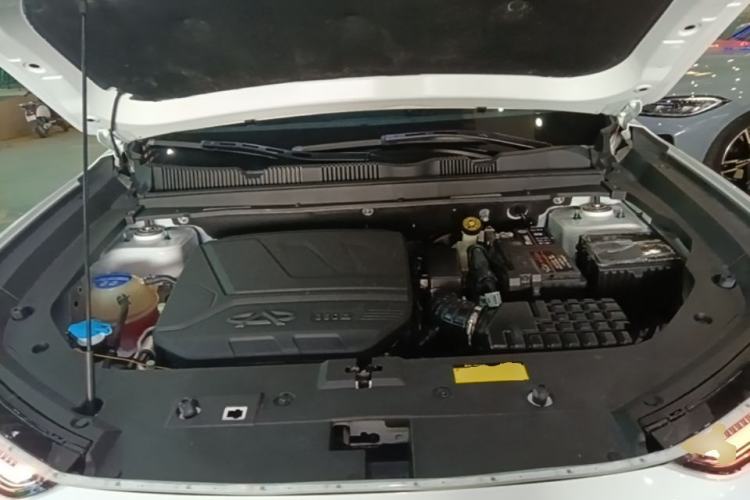 Used JETOUR Dashing 2022 1.6T DCT King MAX Engine Bay