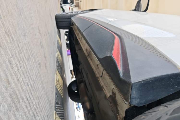 Used JETOUR Dashing 2022 1.6T DCT King SPORT Left Side Sill