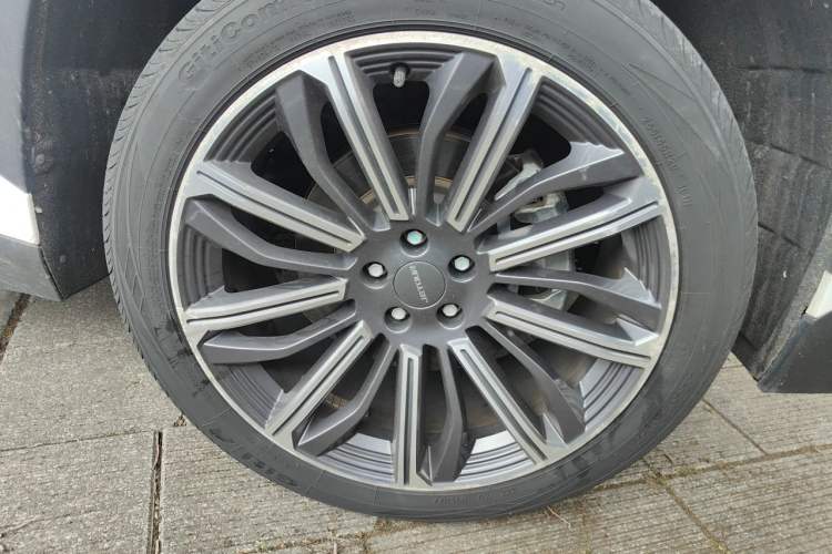 Used JETOUR Dashing 2022 1.6T DCT King SPORT Right Front Wheel Hub