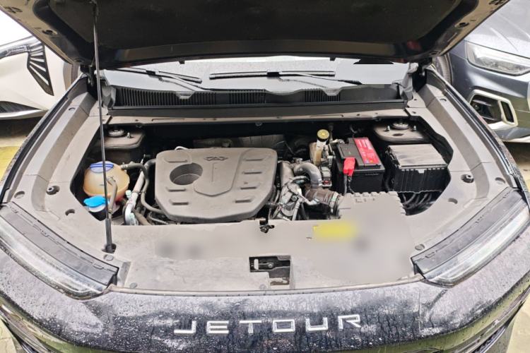 Used JETOUR Dashing 2023 1.5T DCT Starlight Shine Pro Edition Engine Bay