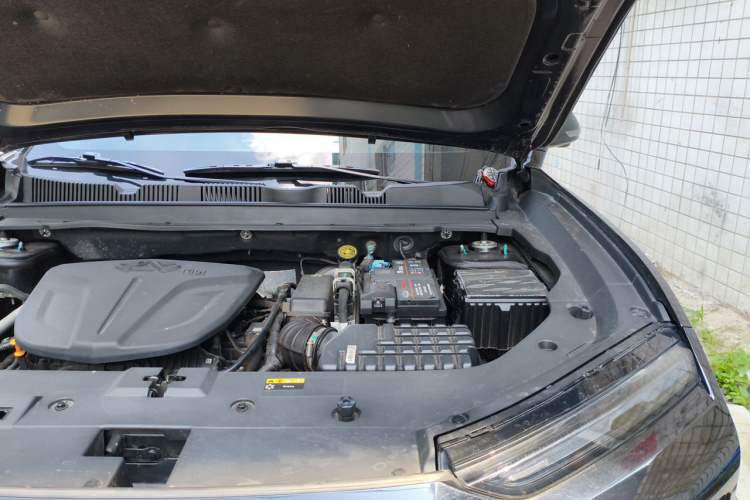Used JETOUR Dashing 2023 1.6T DCT King PLUS Engine Bay Left