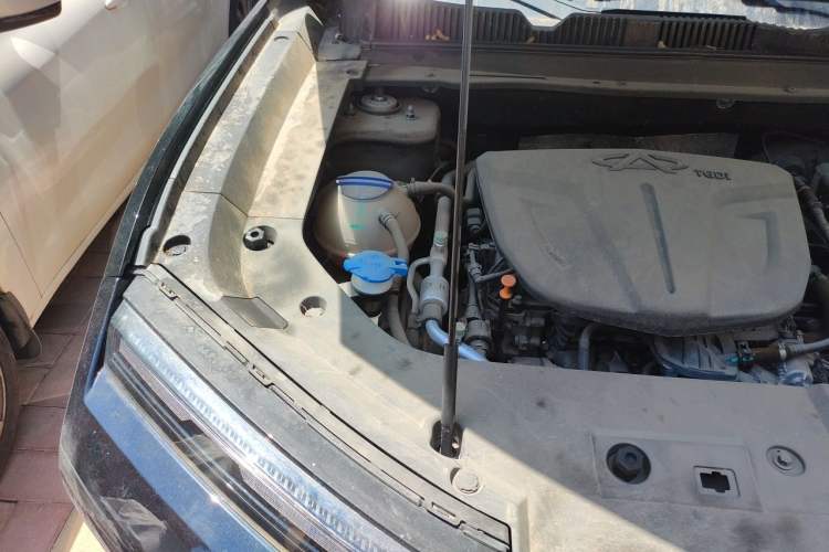 Used JETOUR Dashing 2023 1.6T DCT King PRO Engine Bay Right