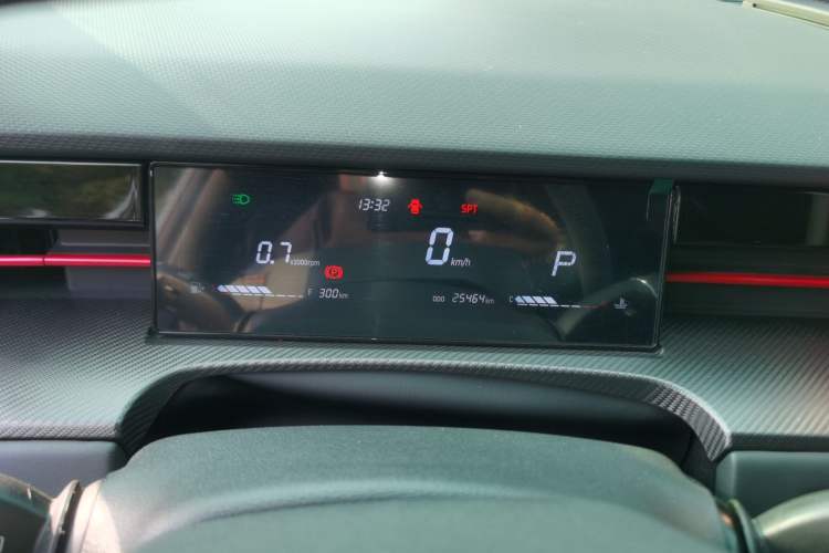 Used JETOUR Dashing 2023 1.5T DCT Starry PRO+ Instrument Cluster
