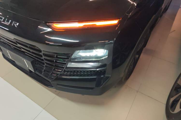 Used JETOUR Dashing 2023 1.5T DCT Starlight Shine Pro Edition Left Front Headlight