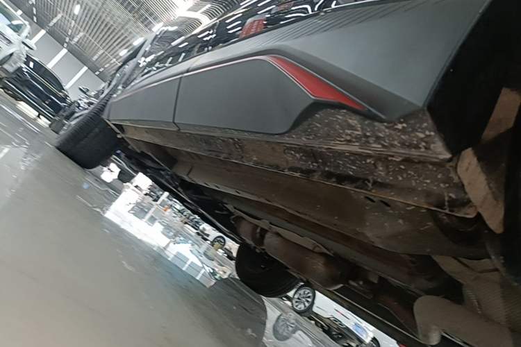 Used JETOUR Dashing 2023 1.6T DCT King SPORT Left Side Sill