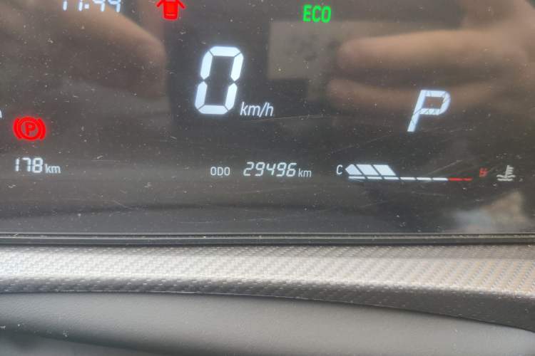Used JETOUR Dashing 2023 1.5T DCT Starry PRO+ Odometer Close Up