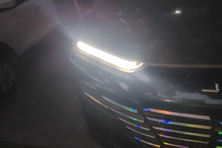 Used JETOUR Dashing 2023 1.5T DCT Starry PRO+ Right Front Headlight