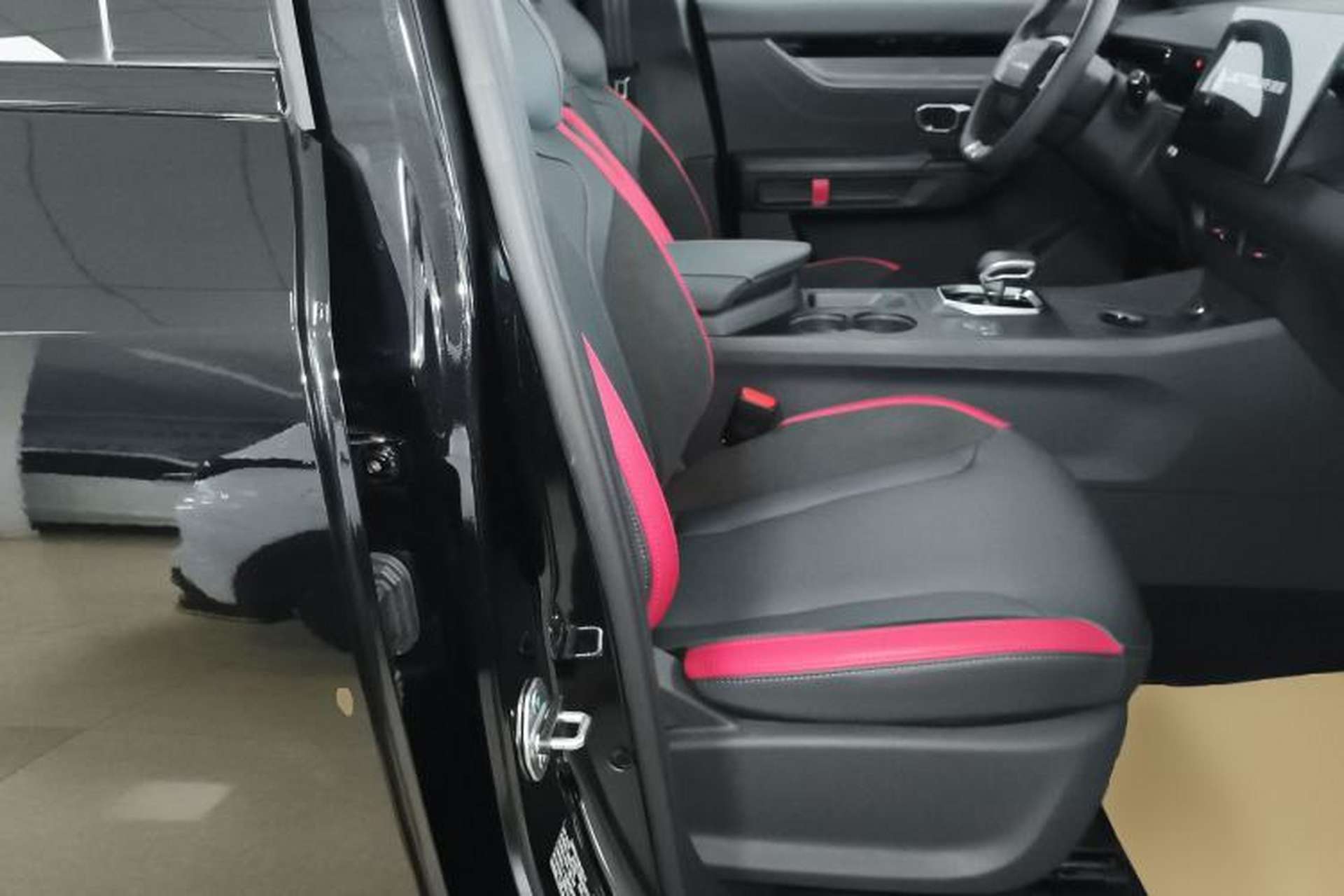 Used JETOUR Dashing 2023 1.5T DCT Starlight Shine Pro Edition Right Front Seat