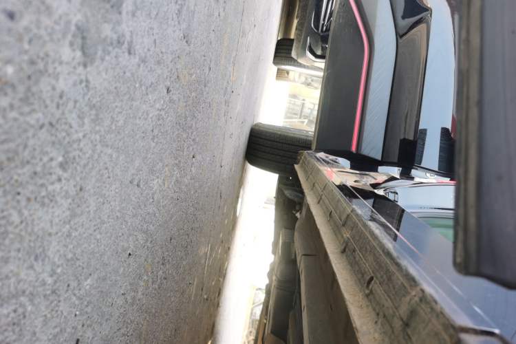 Used JETOUR Dashing 2023 1.5T DCT Starry PRO+ Right Side Sill
