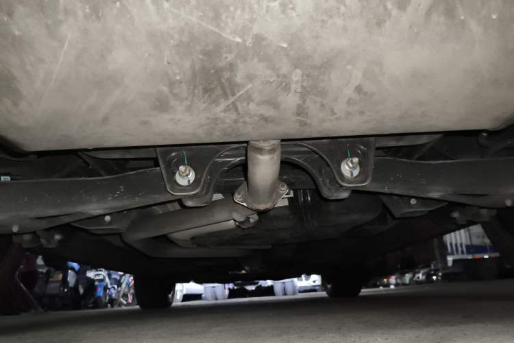 Used JETOUR Dashing 2023 1.6T DCT King SPORT Chassis Rear
