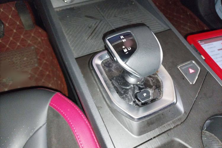 Used JETOUR Dashing 2023 1.5T DCT Starlight Shine Pro Edition Gear Lever