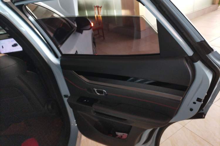 Used JETOUR Dashing 2023 1.5T DCT Starlight Shine Pro Edition Interior 4