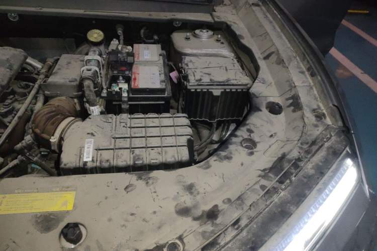 Used JETOUR Dashing 2023 1.6T DCT King PRO Engine Bay Left