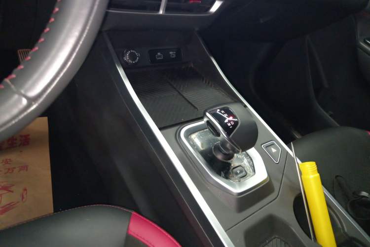 Used JETOUR Dashing 2023 1.5T DCT Starry PRO+ Gear Lever