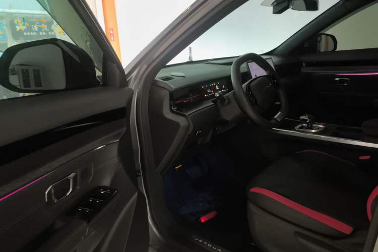 Used JETOUR Dashing 2023 1.5T DCT Starry PRO+ Interior 3