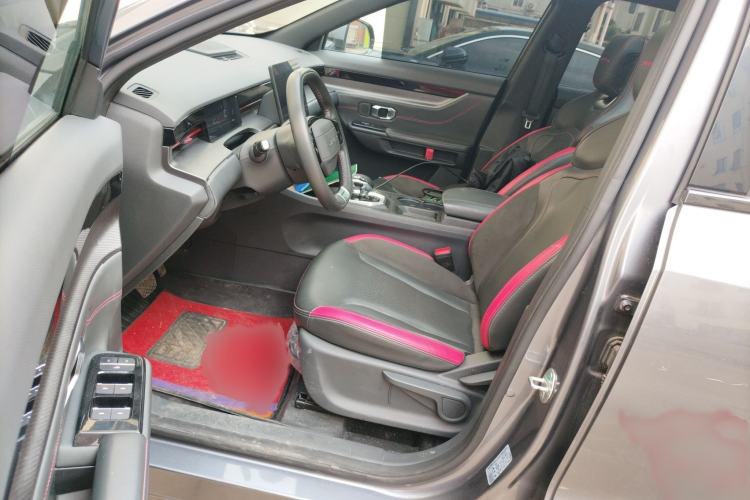 Used JETOUR Dashing 2023 1.5T DCT Starlight Shine Pro Edition Interior 3