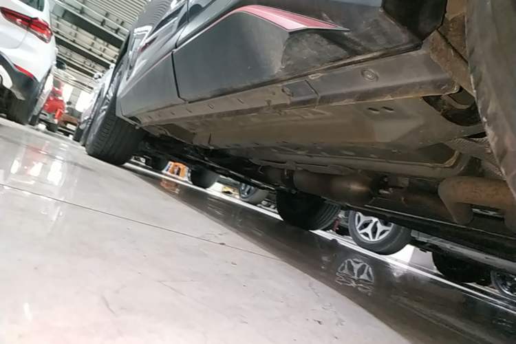 Used JETOUR Dashing 2023 1.5T DCT Starry PRO+ Left Side Sill