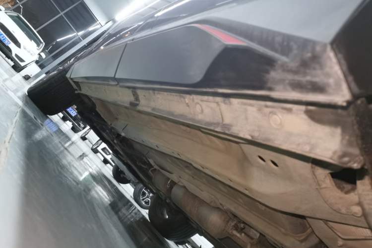 Used JETOUR Dashing 2023 1.5T DCT Starry PRO+ Left Side Sill