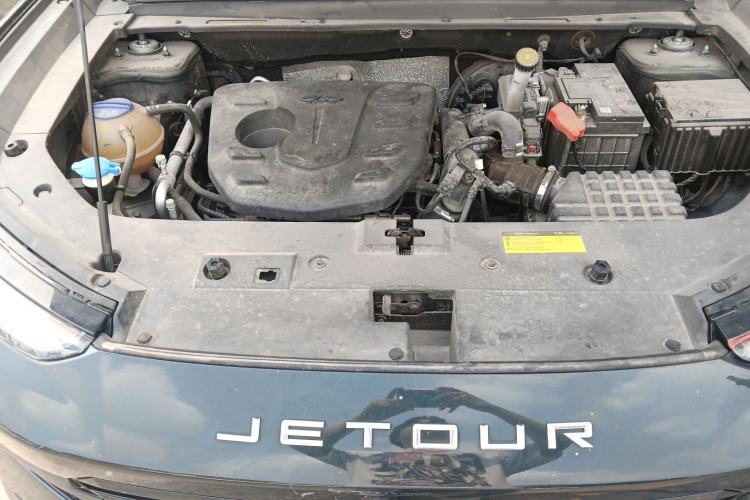 Used JETOUR Dashing 2023 1.5T DCT Starlight Shine Pro Edition Engine Bay
