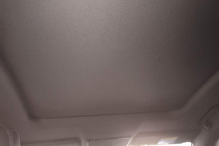 Used JETOUR Dashing 2023 1.5T DCT Starlight Shine Pro Edition Headliner