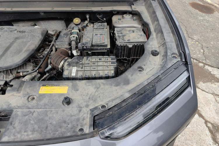 Used JETOUR Dashing 2023 1.6T DCT King PLUS Engine Bay Left