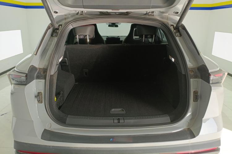 Used JETOUR Dashing 2023 1.5T DCT Starlight Shine Pro Edition Trunk