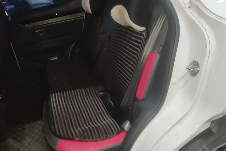Used JETOUR Dashing 2023 1.5T DCT Starlight Shine Pro Edition Left Rear Seat