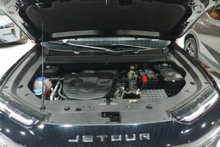 Used JETOUR Dashing 2024 1.5T DCT Longteng Edition PRO Engine Bay