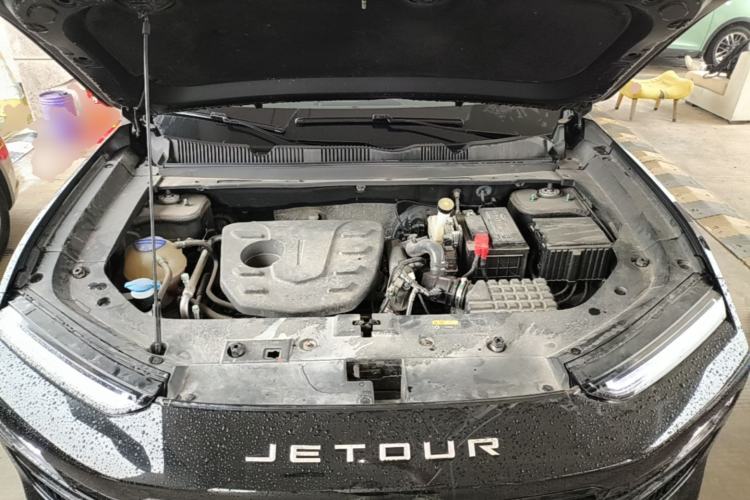 Used JETOUR Dashing 2024 1.5T DCT Starlight Shine Pro Edition Engine Bay
