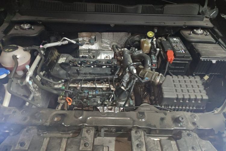 Used JETOUR Dashing 2024 1.5T DCT Starry Peanut Edition Engine Bay