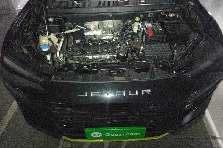 Used JETOUR Dashing 2024 1.5T DCT Youth Engine Bay