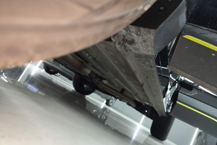 Used JETOUR Dashing 2024 1.5T DCT Youth PRO Left Side Sill