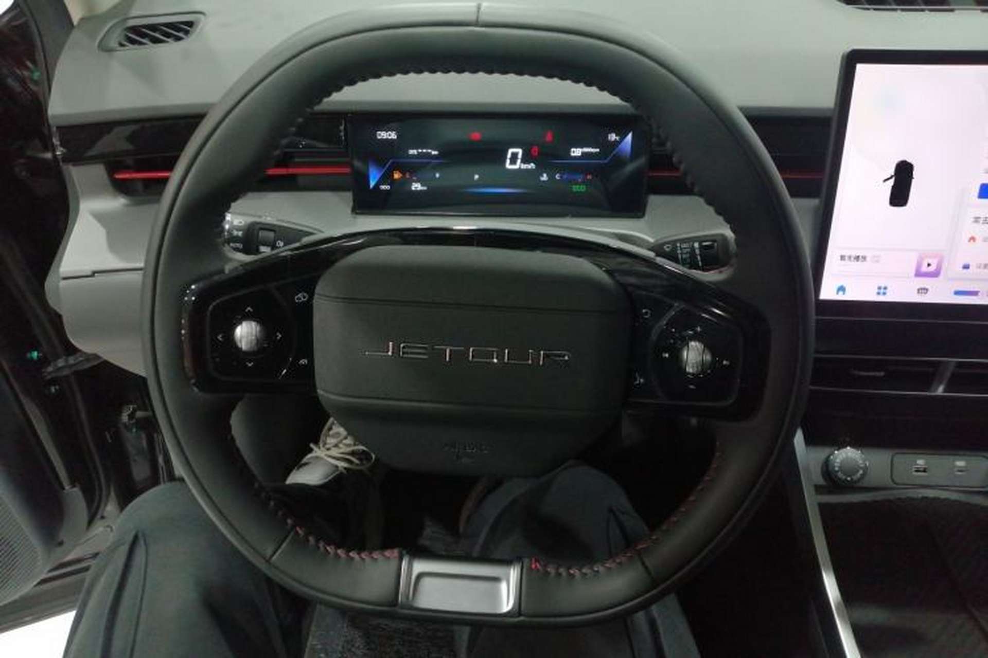 Used JETOUR Dashing 2024 1.5T DCT Longteng Edition PRO Steering Wheel
