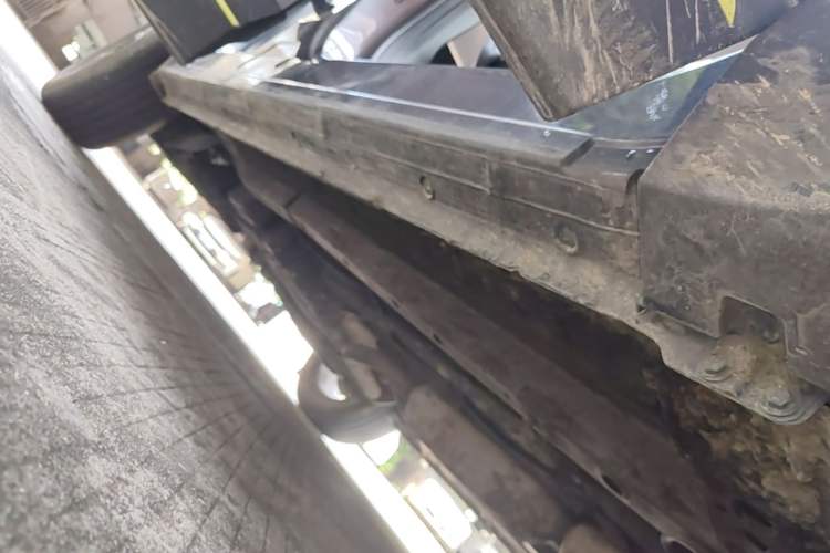 Used JETOUR Dashing 2024 1.5T DCT Youth Right Side Sill