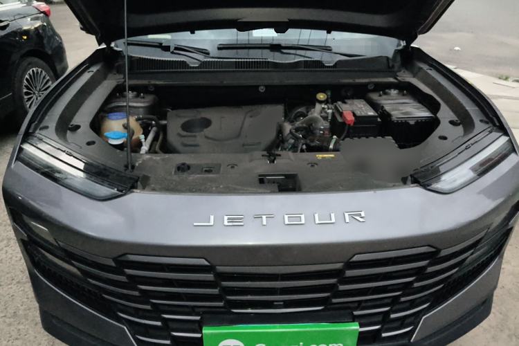 Used JETOUR Dashing 2024 1.5T DCT Starlight Shine Pro Edition Engine Bay