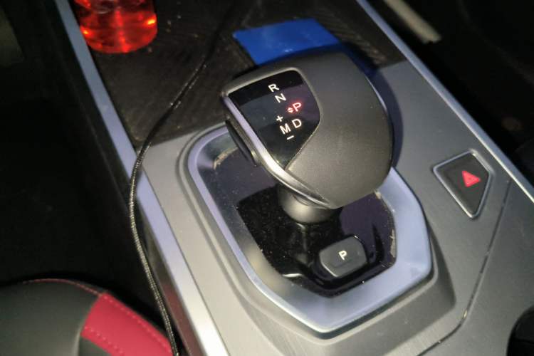 Used JETOUR Dashing 2024 1.5T DCT Starlight Shine Pro Edition Gear Lever