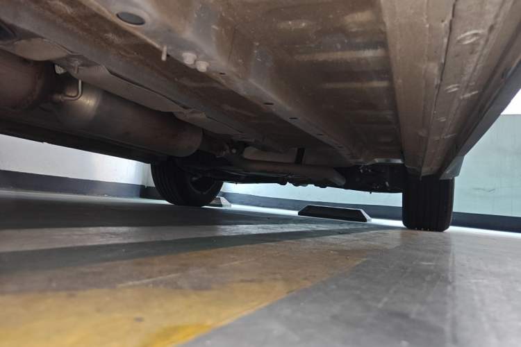 Used JETOUR Dashing 2024 1.6T DCT King Chassis Front Left