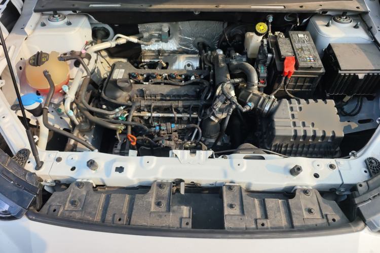 Used JETOUR Dashing 2024 1.5T DCT Youth Engine Bay