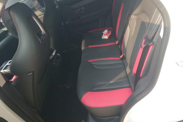 Used JETOUR Dashing 2024 1.6T DCT Dragon Edition MAX Left Rear Seat