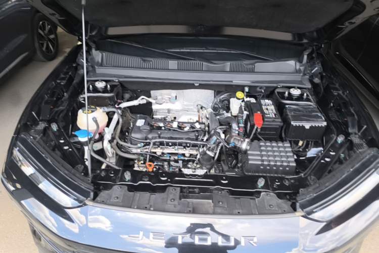 Used JETOUR Dashing 2025 1.5T DCT Beyond Edition Engine Bay