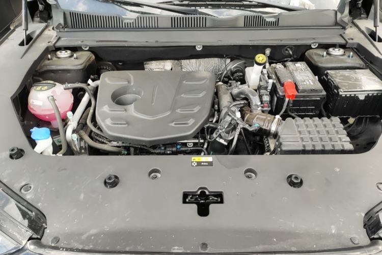 Used JETOUR Dashing 2025 1.5T DCT Ultimate Edition Engine Bay