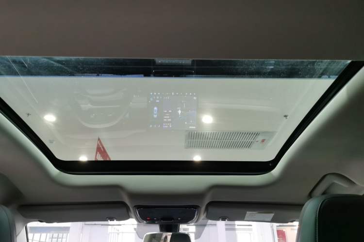 Used JETOUR Dashing 2025 1.5T DCT Luxury Edition Headliner